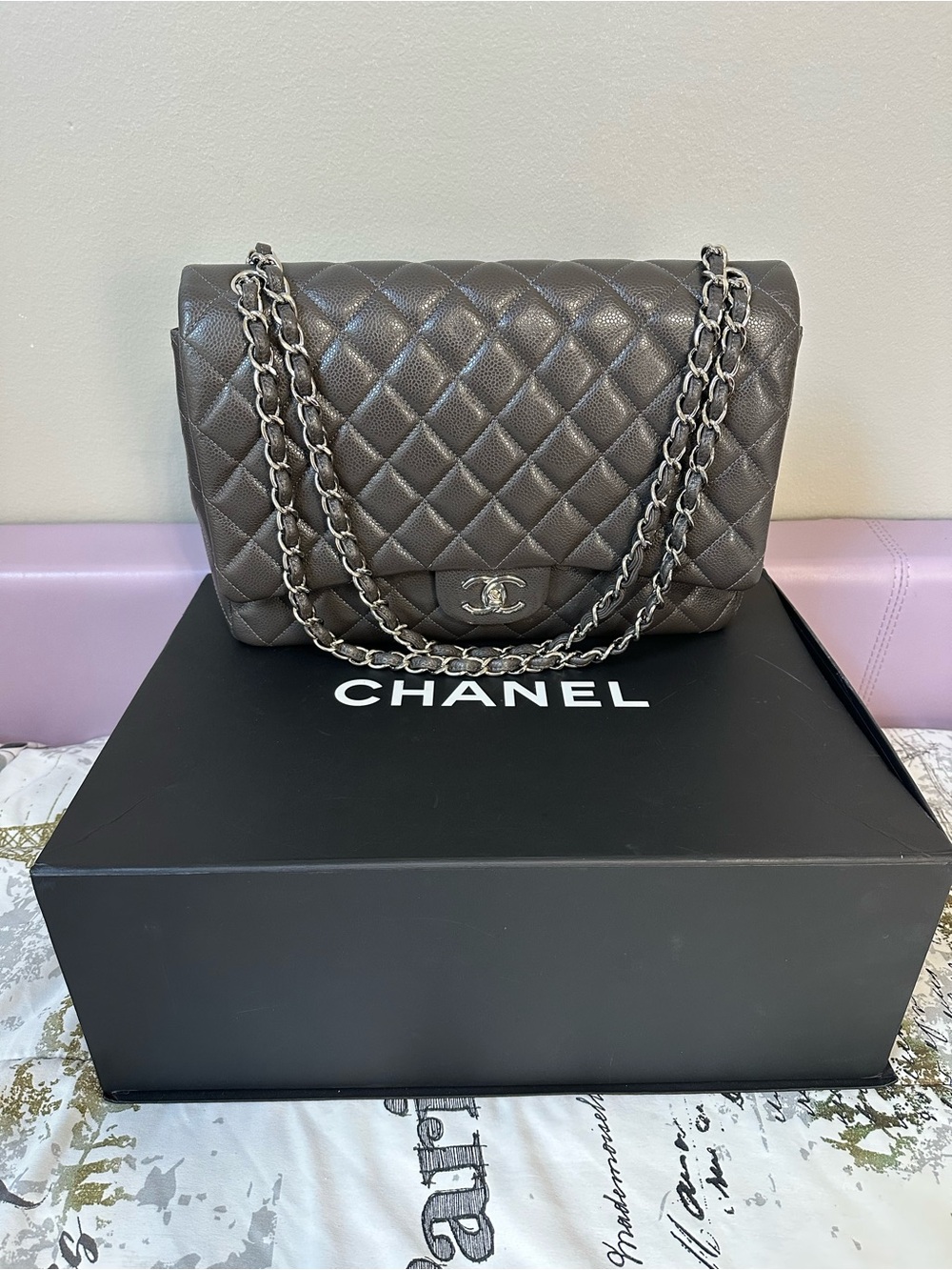 CHANEL Caviar Maxi Double Flap Gray SHW